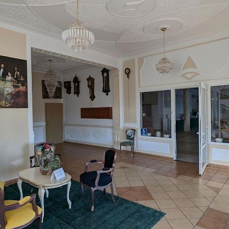 Hotel Magnat Głogów Małopolski Kültér fotó