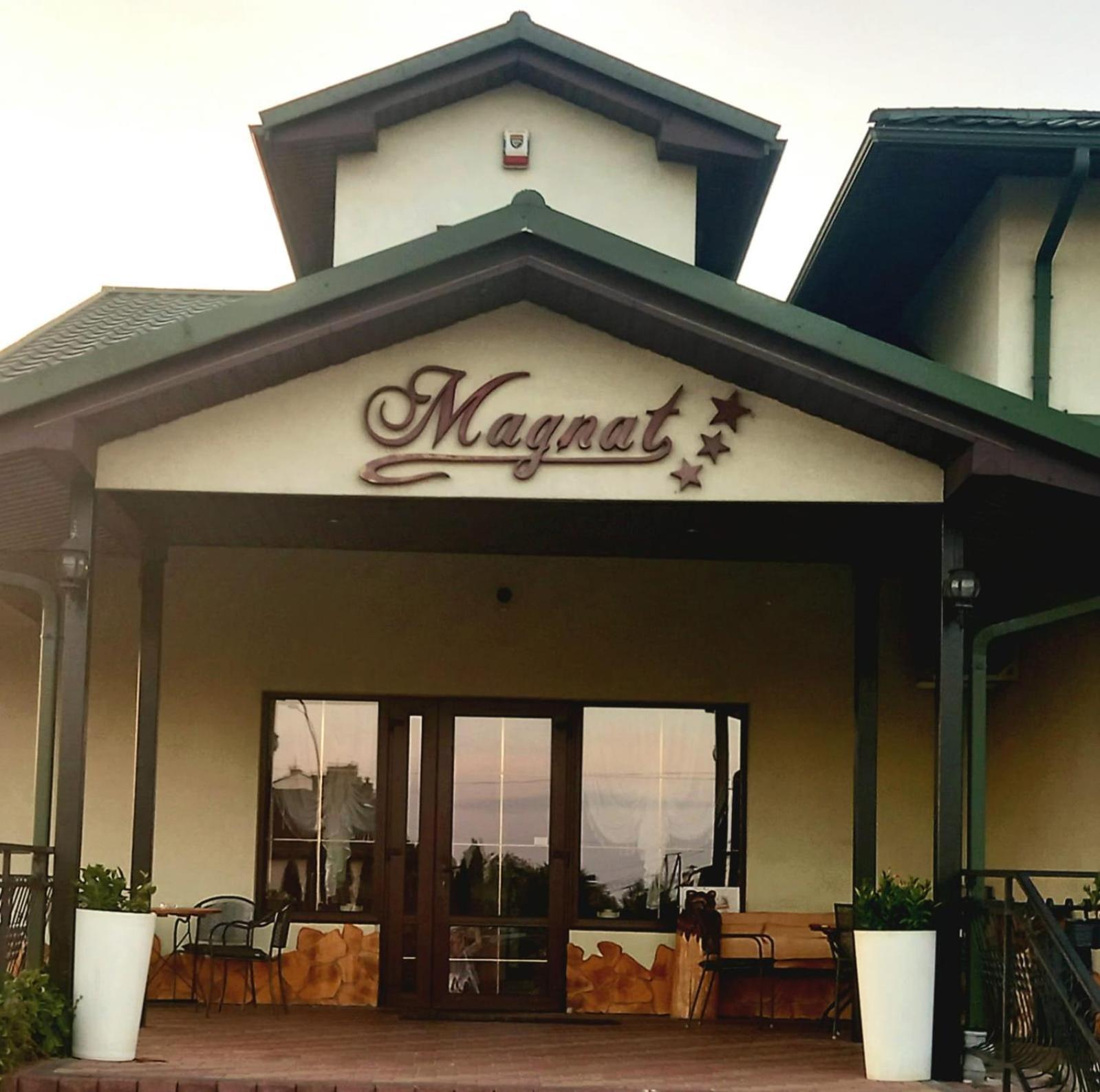 Hotel Magnat Głogów Małopolski Kültér fotó